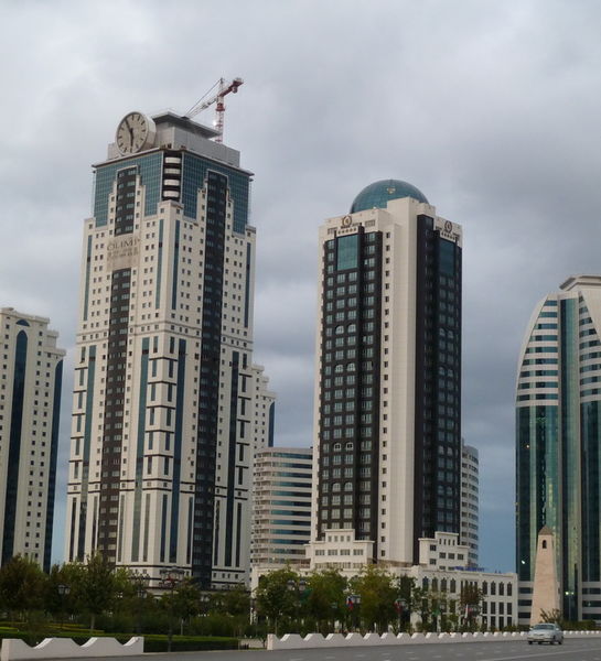 Мосгосстройнадзор выступает за отдельные обязательные требования к высотным зданиям
