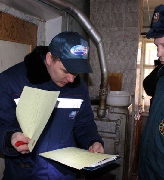 Специалисты МЧС России и сотрудники газовых служб провели рейд
