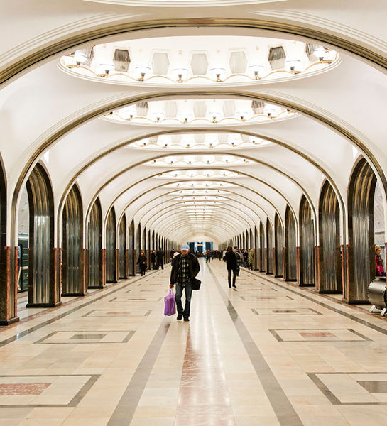 В Московском метро установят противопожарные двери