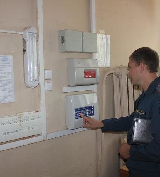 Половину образовательных учреждений Крыма к концу января оснастят противопожарной сигнализацией