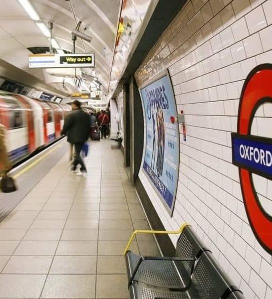 Два крупных пассажирских узла Лондонского метро были закрыты из-за любителей жареного хлеба 