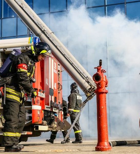 Пожарные Москвы провели на стадионе «Открытие Арена» пожарно-тактическое учение