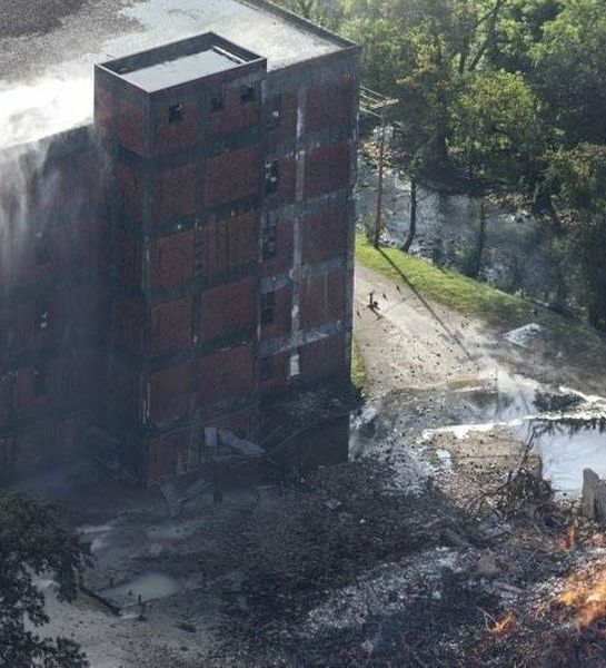 7 000 000 литров бурбона Jim Beam погибло в огне