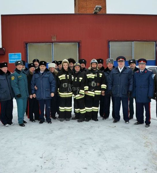 Казаки прошли обучение на пожарных добровольцев