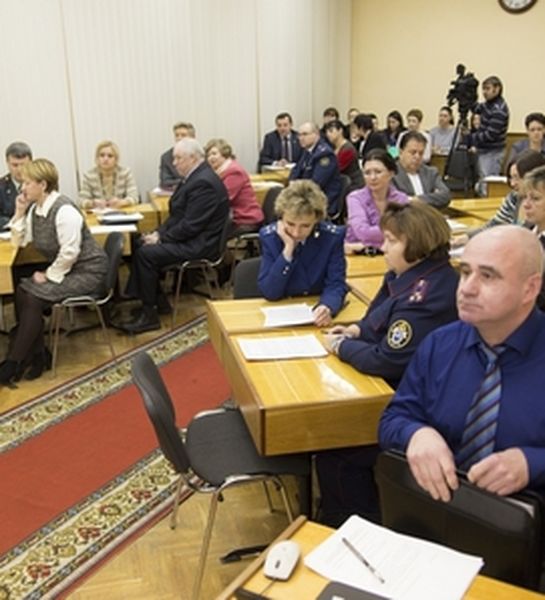 Состоялось заседание Комиссии по предупреждению и ликвидации чрезвычайных ситуаций и обеспечению пожарной безопасности Правительства Мурманской области