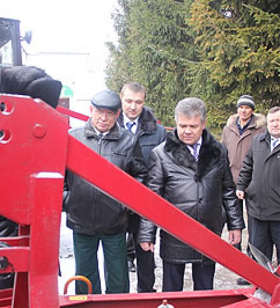 Работникам лесного хозяйства Чувашской Республики вручили ключи от новой лесопожарной техники