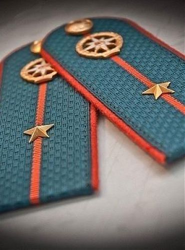 Специальные звания сотрудников в МЧС России
