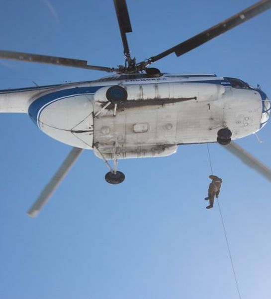 В Новосибирской области прошли тренировки парашютно-десантной пожарной службы