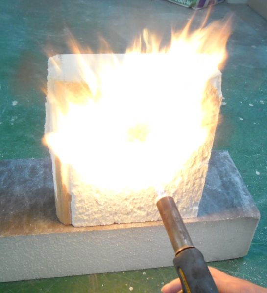 Введен Национальный стандарт «Материалы строительные. Метод испытаний на возгораемость под воздействием малого пламени»