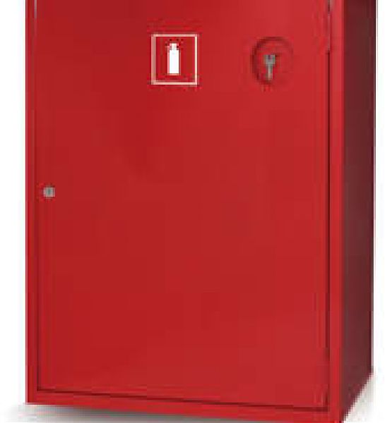 Шкаф для огнетушителя ШПО-112НЗК (навесной закрытый красный)