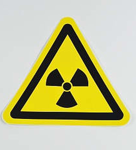 Знак 'Опасно. Радиоактивные вещества' (ГОСТ Р 12.4.026-2001) 200х200х200 мм