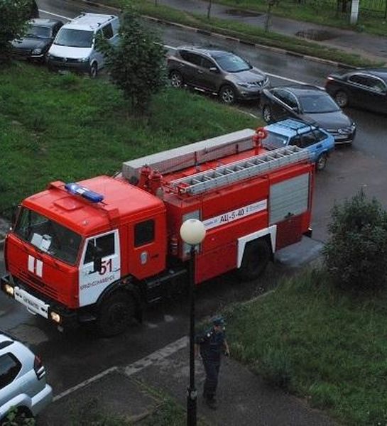 Хабаровский край обратится в Госдуму с предложением по решению проблемы проезда пожарных машин во дворах