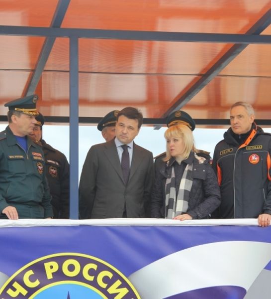 Губернатор Московской области Андрей Воробьев посетил учения по ликвидации лесных и торфяных пожаров